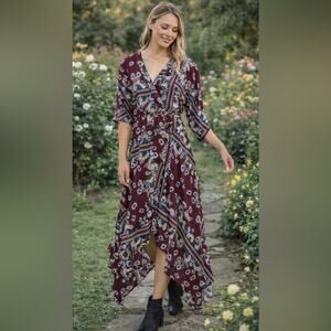 Lulu's Burgundy Floral Asymmetrical Kentucky Derby Dress Size Medium